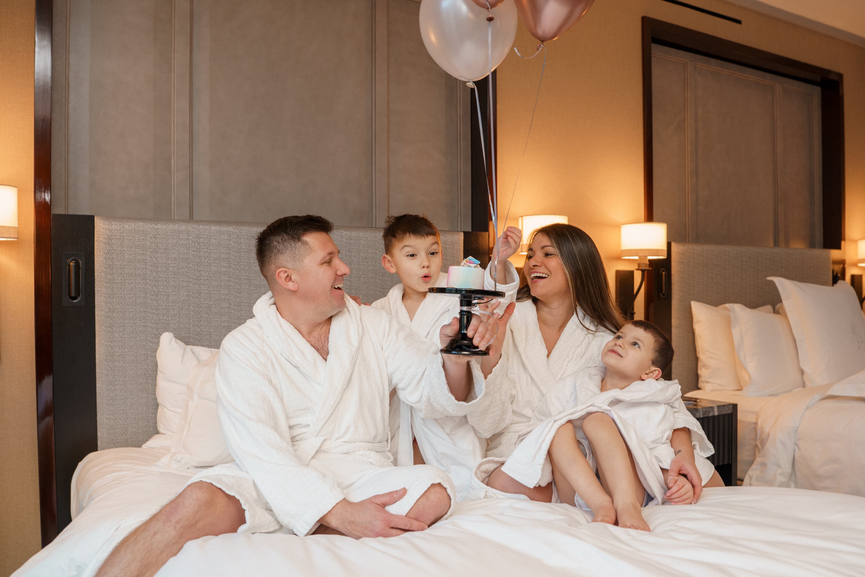 Hancharou Family at Four Seasons Hotel, Boston, MA; family photography