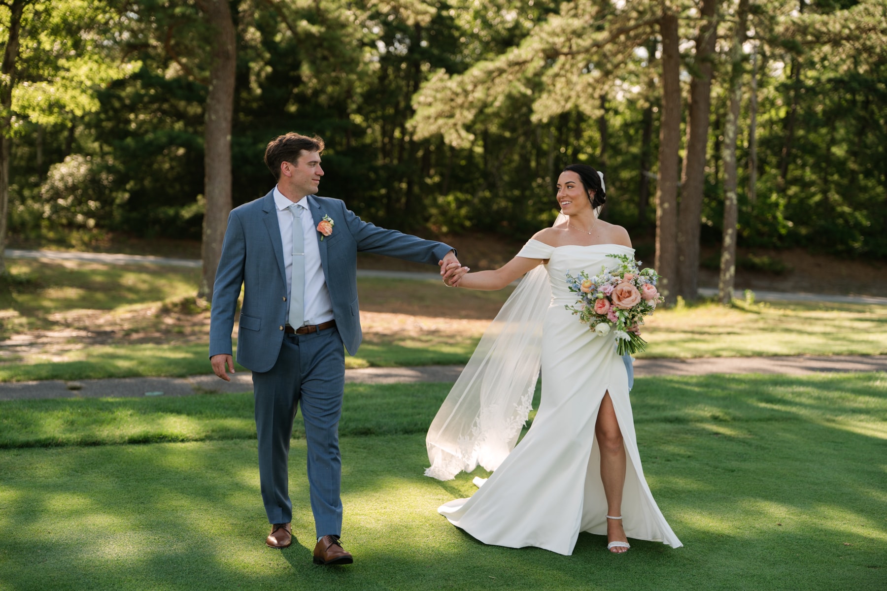 Andrew Kusakin, Wedding Photographer Based In Boston, Massachusetts. Browse Portfolio